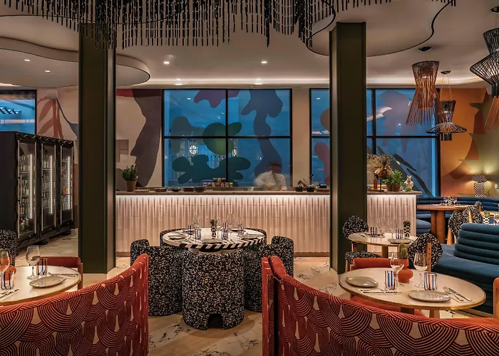 Vincci Gala Hotel 4*